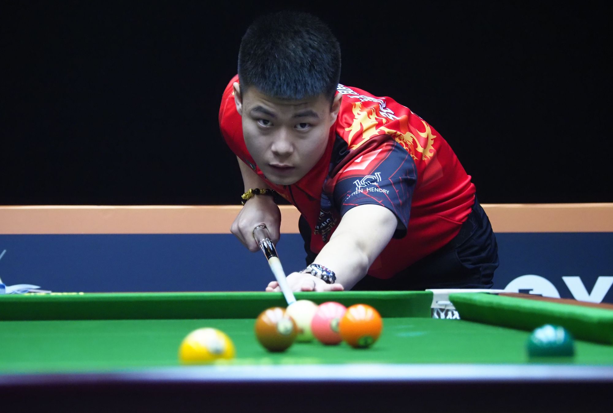 并激励了无 并激励了无