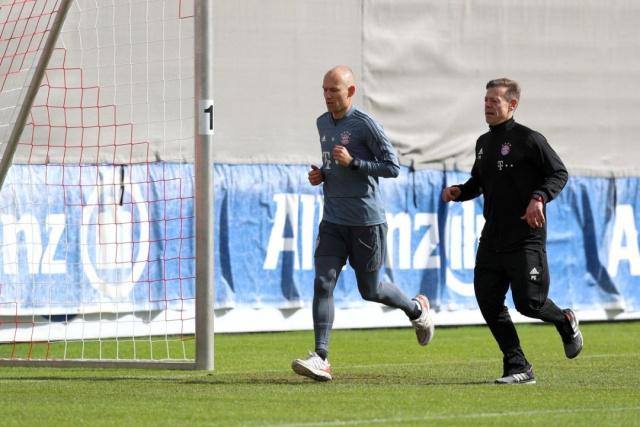 他便展现了 他便展现了